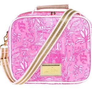 Lilly P.💕🌴Crossbody Bag!